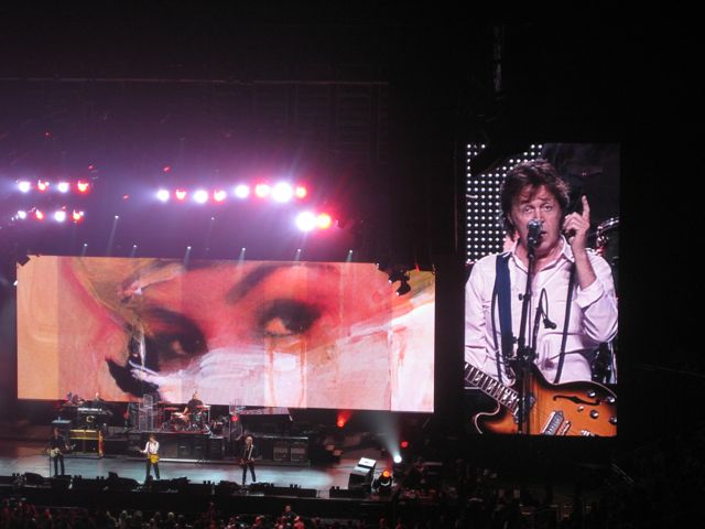 Seeing a living legend in concert: Paul McCartney in Pittsburgh