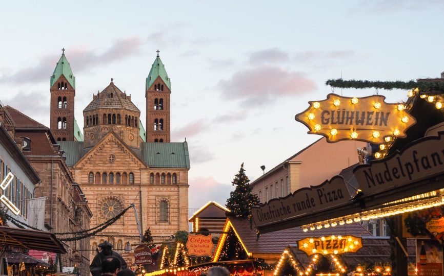 23 Photos That Will Make You Want to Go to a European Christmas Market Right Now