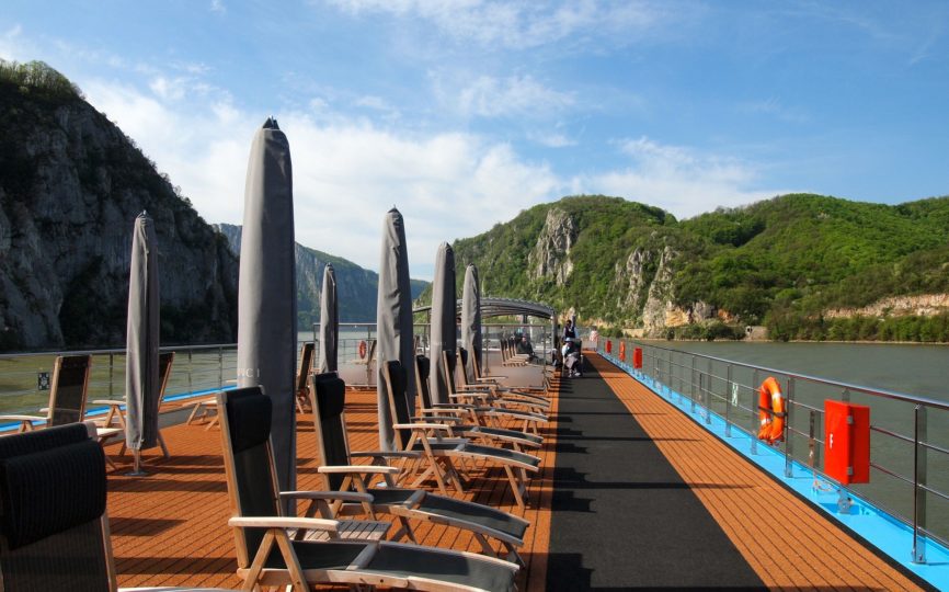 7 Reasons You Should Go on That River Cruise This Year