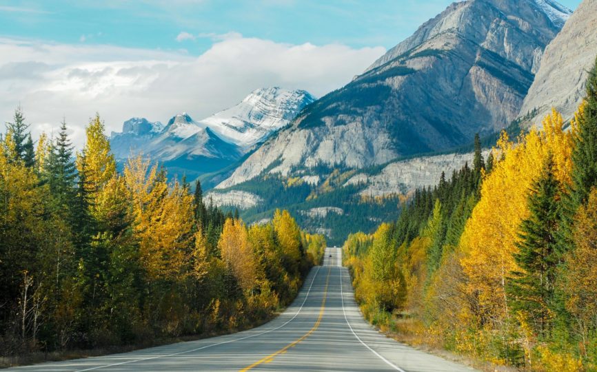 8 Reasons to Visit Canada This Year
