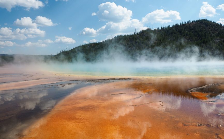 2 Days in Yellowstone National Park: What to See and Do on Your First Yellowstone Trip!
