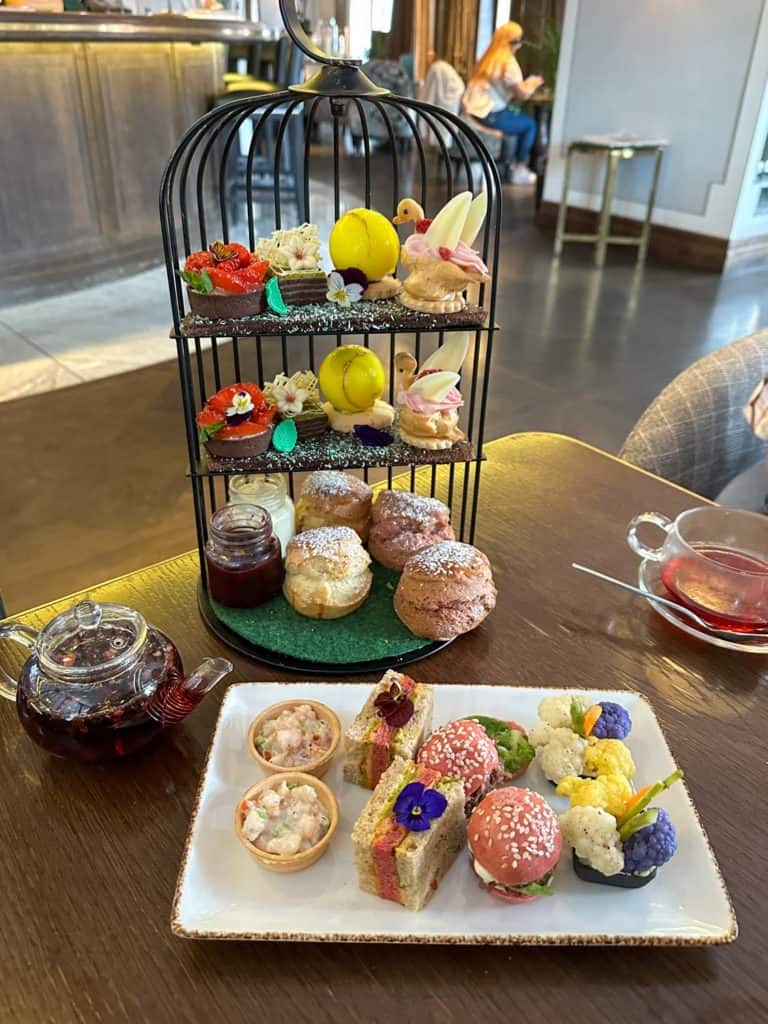 Botanical afternoon tea