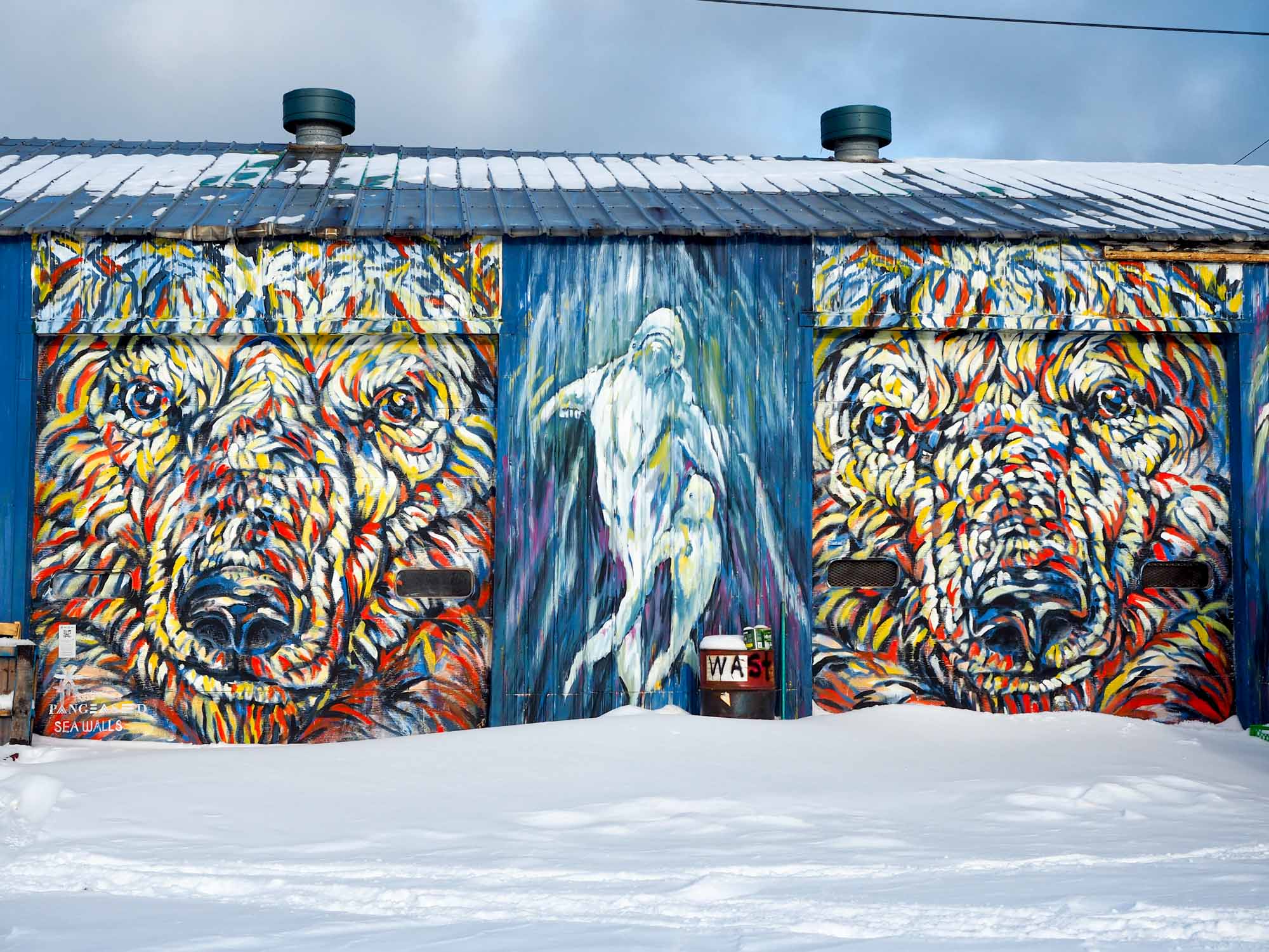 Churchill polar bear mural