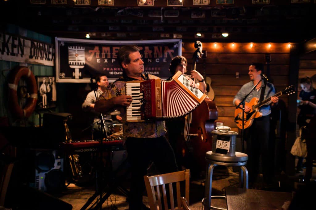 Musicians at Kimbro Pickin Parlor in Franklin, Tennessee