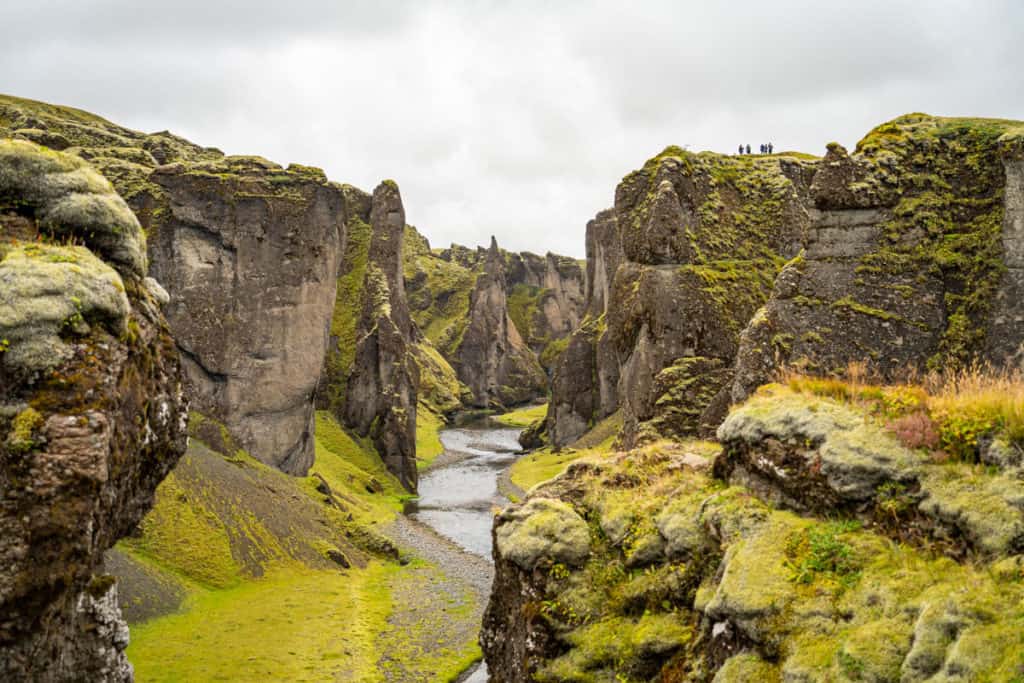 Fjaðrárgljúfur Canyon view
