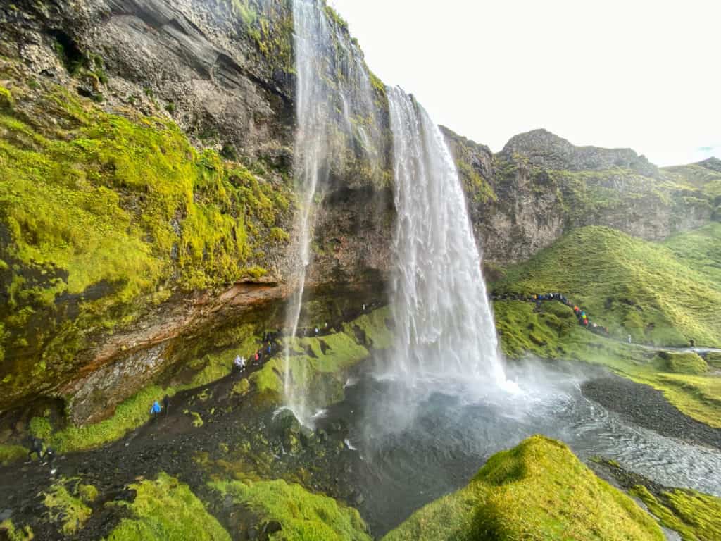 Seljalandsfoss waterfall