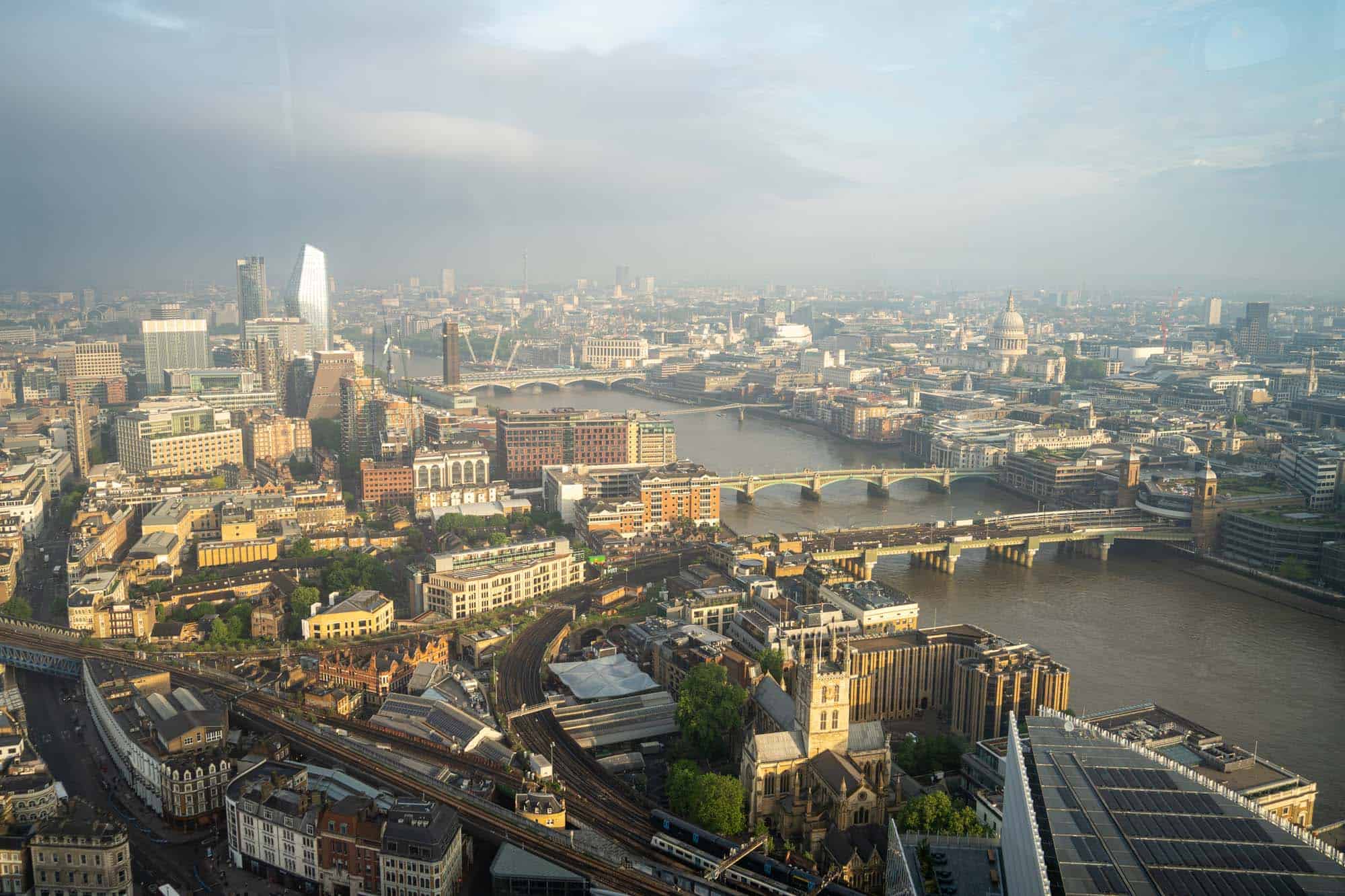Feature image View from Shangri-La The Shard room