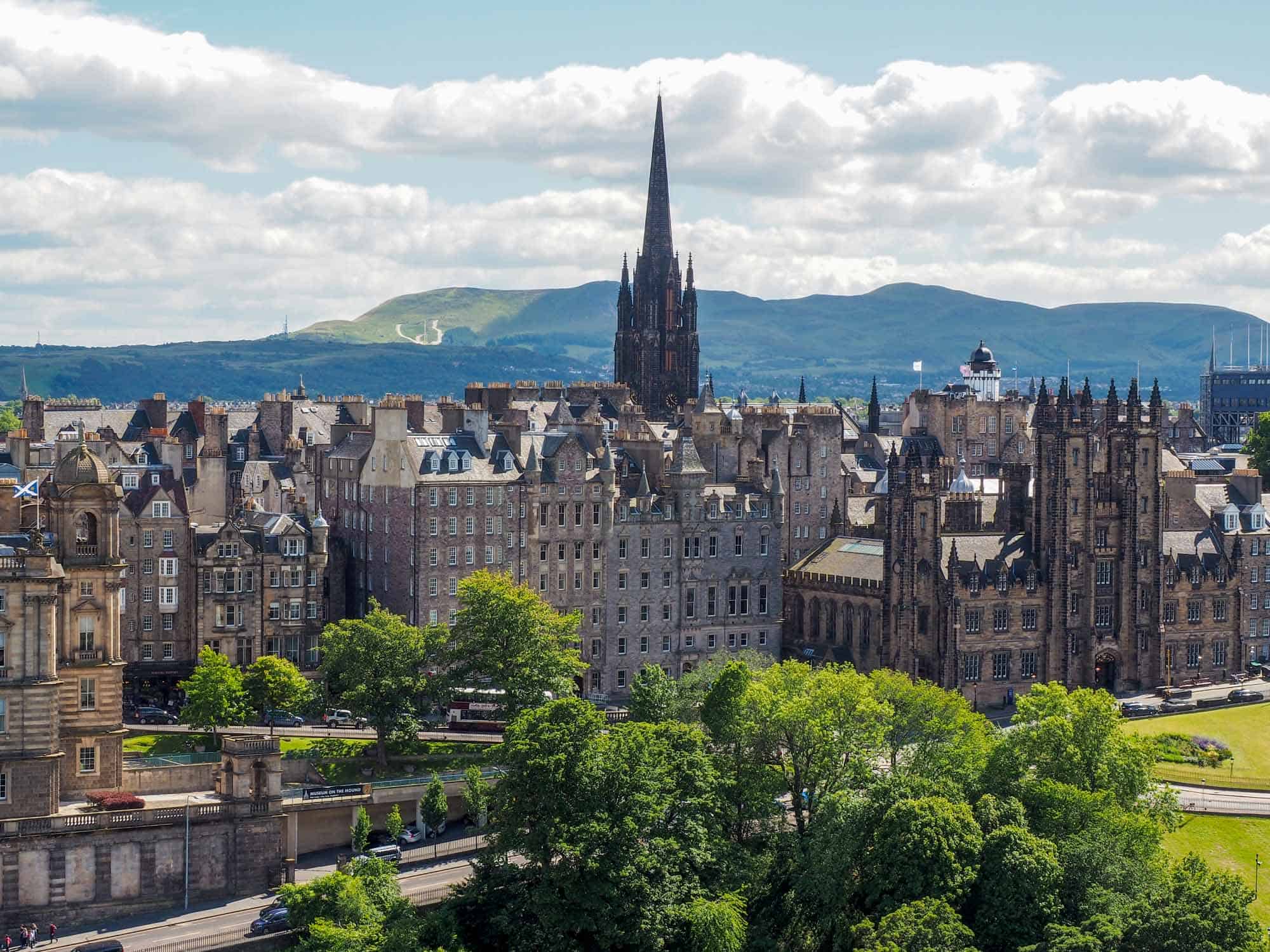 Feature image Edinburgh, Scotland